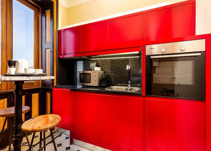 Cozy In With Modern Amenities * Porto