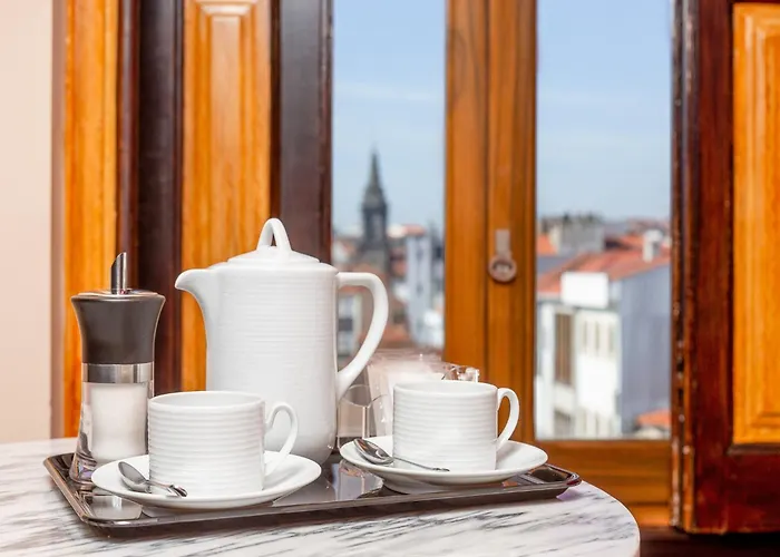 Cozy In With Modern Amenities Oporto